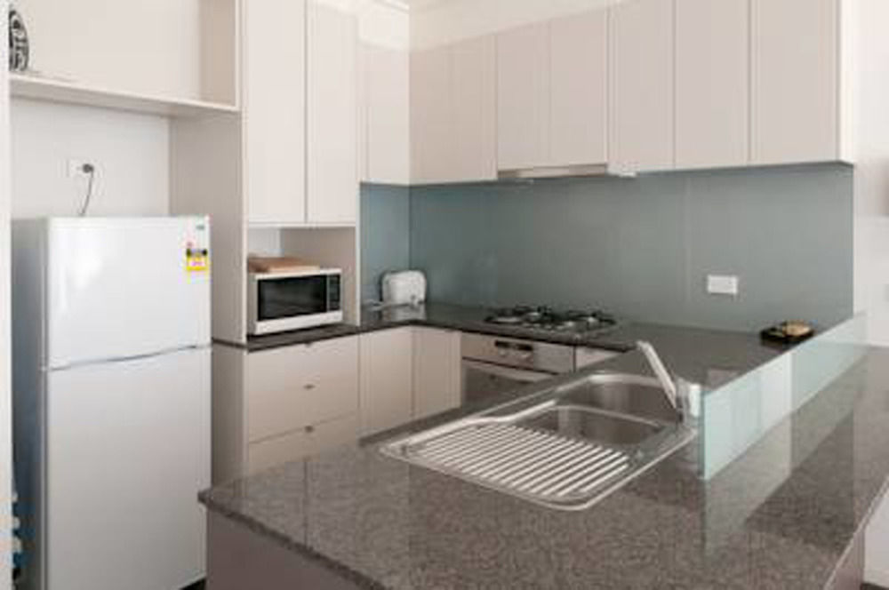 Inner Melbourne Serviced Apartments Exterior photo