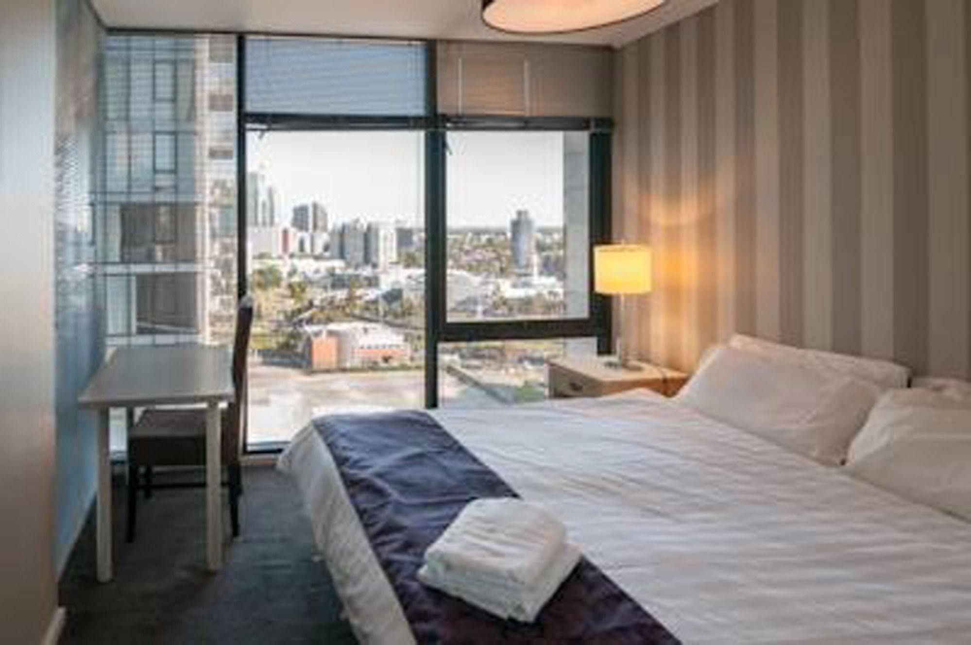 Inner Melbourne Serviced Apartments Exterior photo